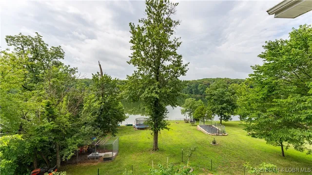 $559,900 | 328 Albany Drive, Four Seasons, MO 65049