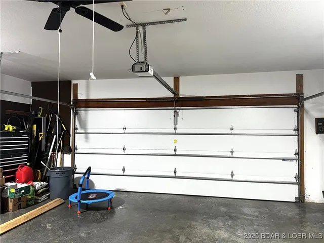 $559,900 | 328 Albany Drive, Four Seasons, MO 65049