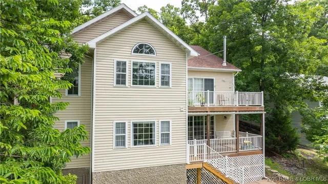 $559,900 | 328 Albany Drive, Four Seasons, MO 65049