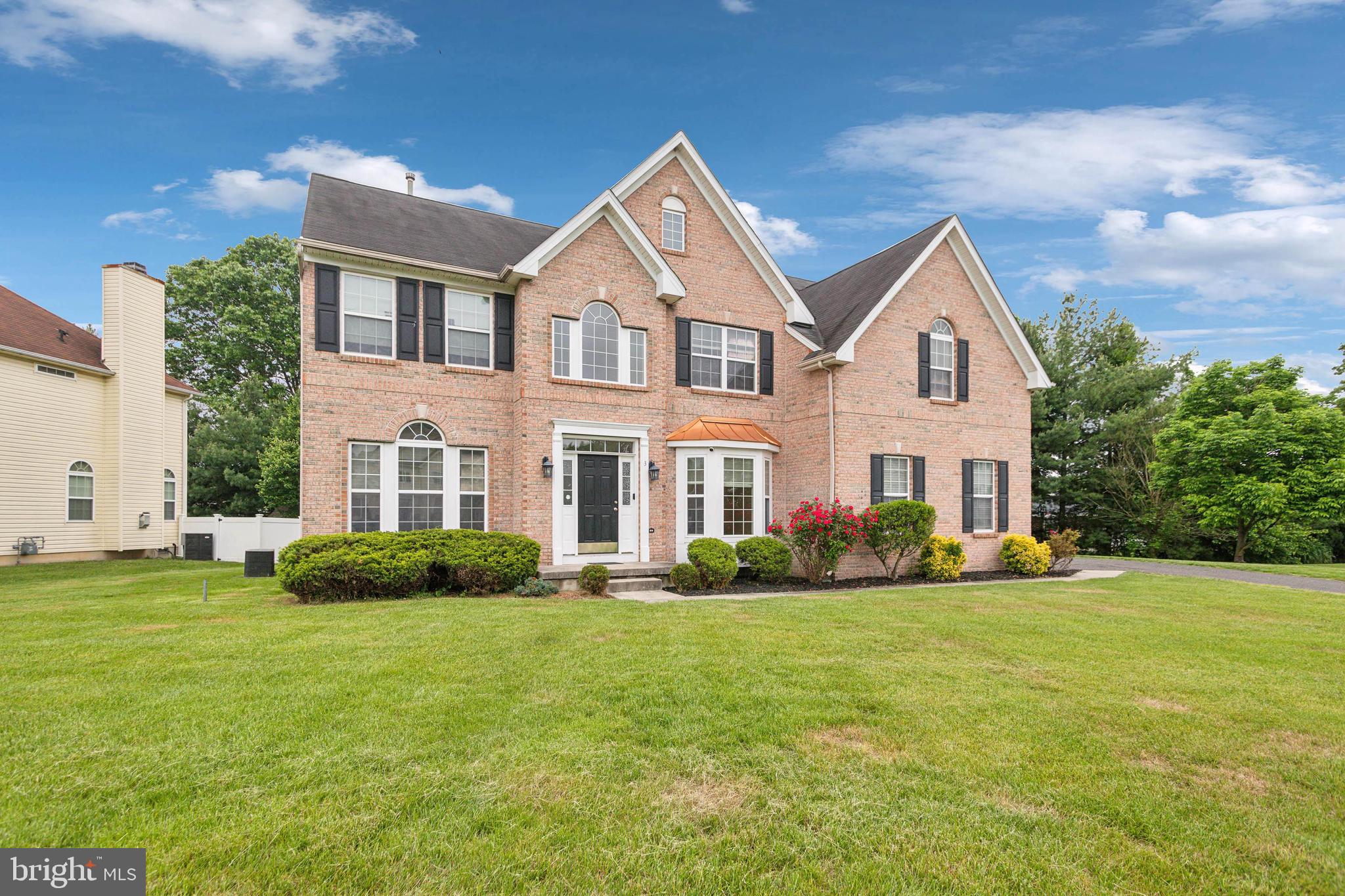 3 Jason Circle Carneys Point, NJ 08069 - Photo 2 of 30 Gallery Image 2