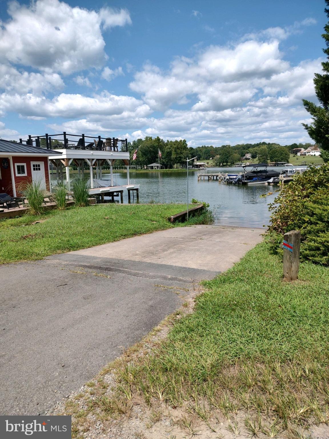 6206 Eds Road Mineral, VA 23117 - Photo 7 of 11 Boat landing