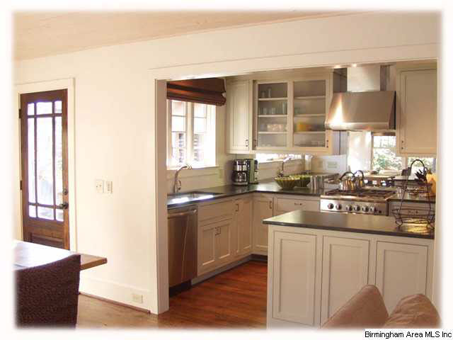 2015 Lancaster Road Birmingham, AL 35209 - Photo 6 of 22