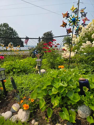 $275,000 | 301 North Lake Street, Unit 104, Cadillac, MI 49601