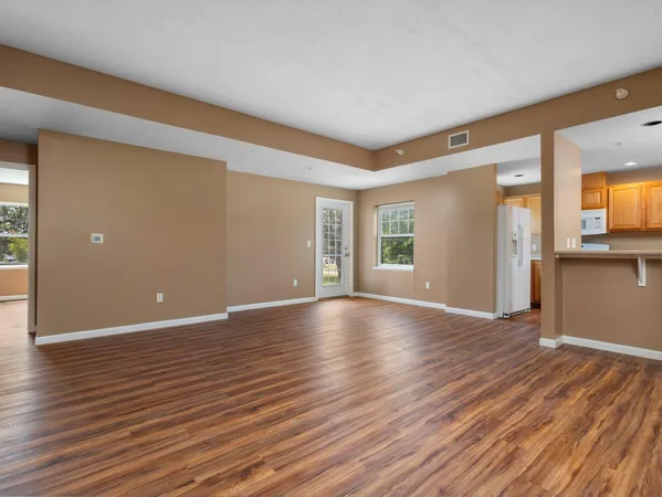 $275,000 | 301 North Lake Street, Unit 104, Cadillac, MI 49601