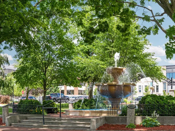 $275,000 | 301 North Lake Street, Unit 104, Cadillac, MI 49601