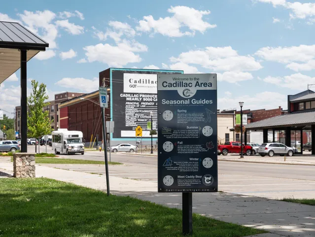 $275,000 | 301 North Lake Street, Unit 104, Cadillac, MI 49601