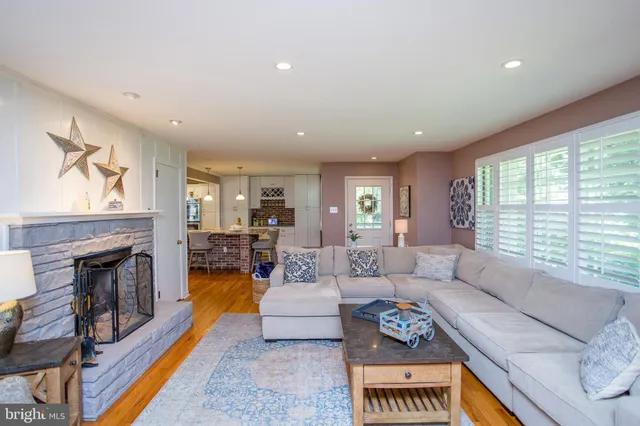 $3,800 | 67 Townview Drive, Doylestown, PA 18901