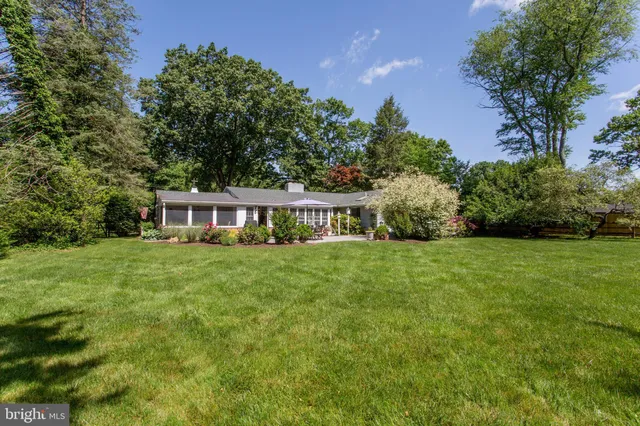 $3,800 | 67 Townview Drive, Doylestown, PA 18901