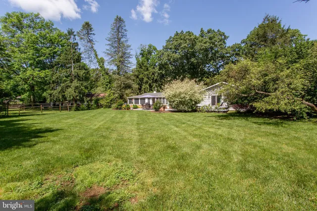 $3,800 | 67 Townview Drive, Doylestown, PA 18901