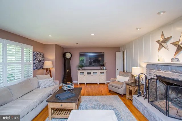 $3,800 | 67 Townview Drive, Doylestown, PA 18901