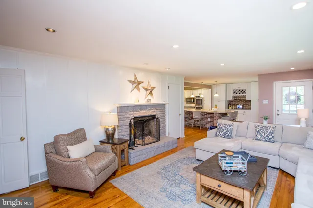 $3,800 | 67 Townview Drive, Doylestown, PA 18901