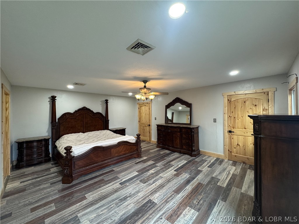 19655 Inlet Road Versailles, MO 65084 - Photo 14 of 66