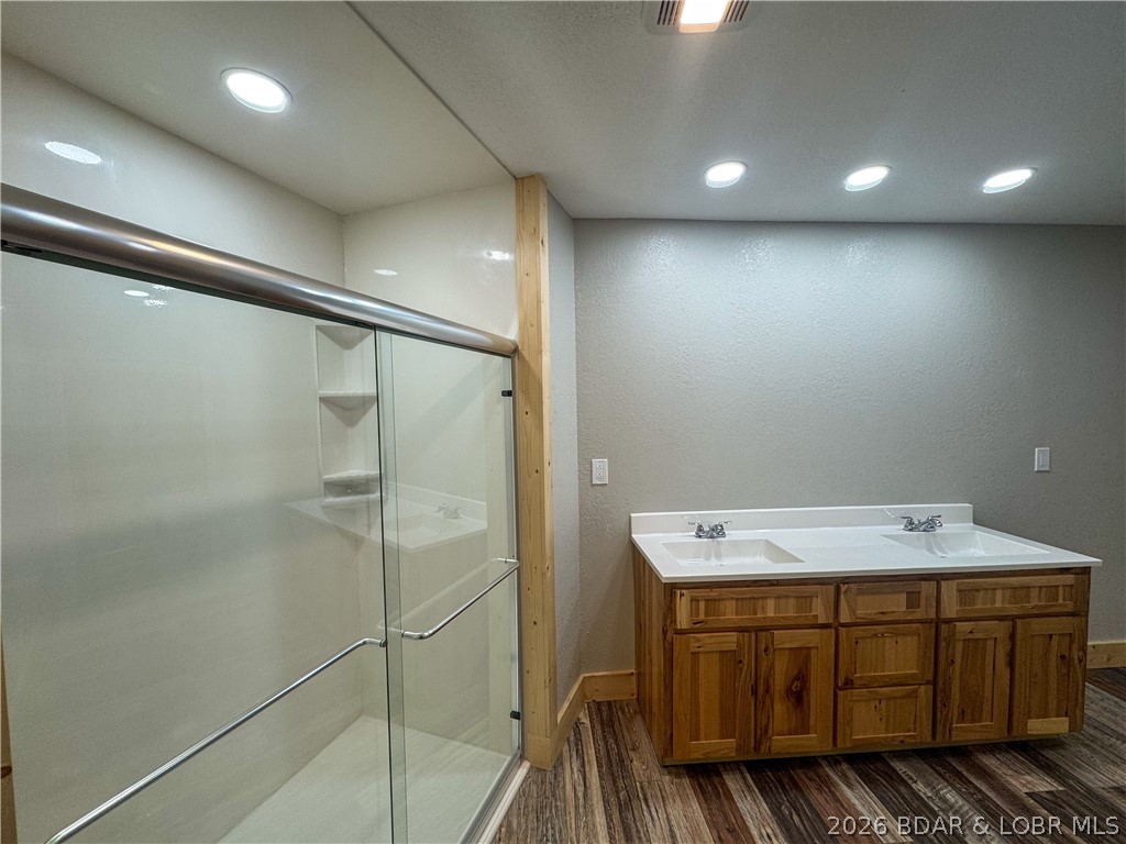 19655 Inlet Road Versailles, MO 65084 - Photo 26 of 66