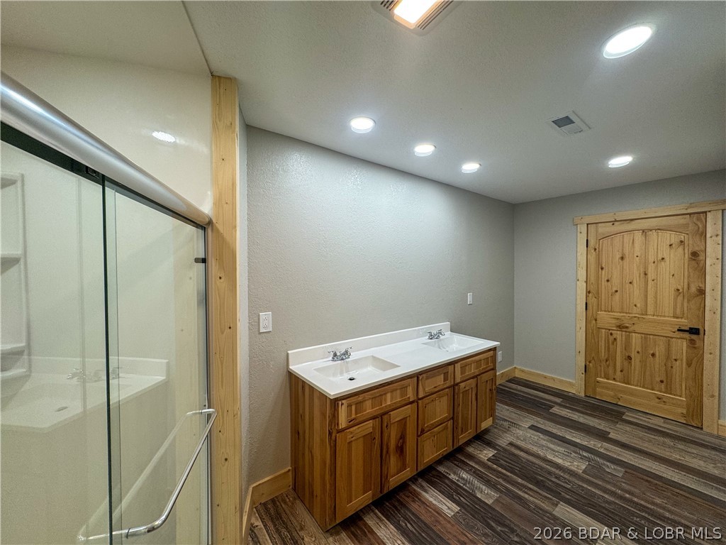 19655 Inlet Road Versailles, MO 65084 - Photo 27 of 66