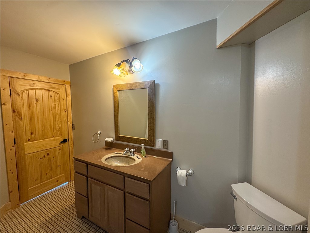 19655 Inlet Road Versailles, MO 65084 - Photo 38 of 66