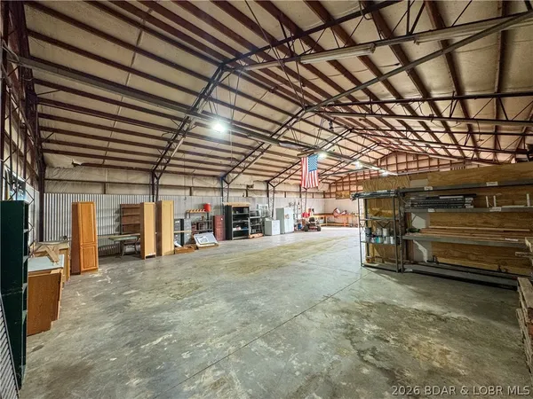 $499,900 | 19655 Inlet Road, Versailles, MO 65084