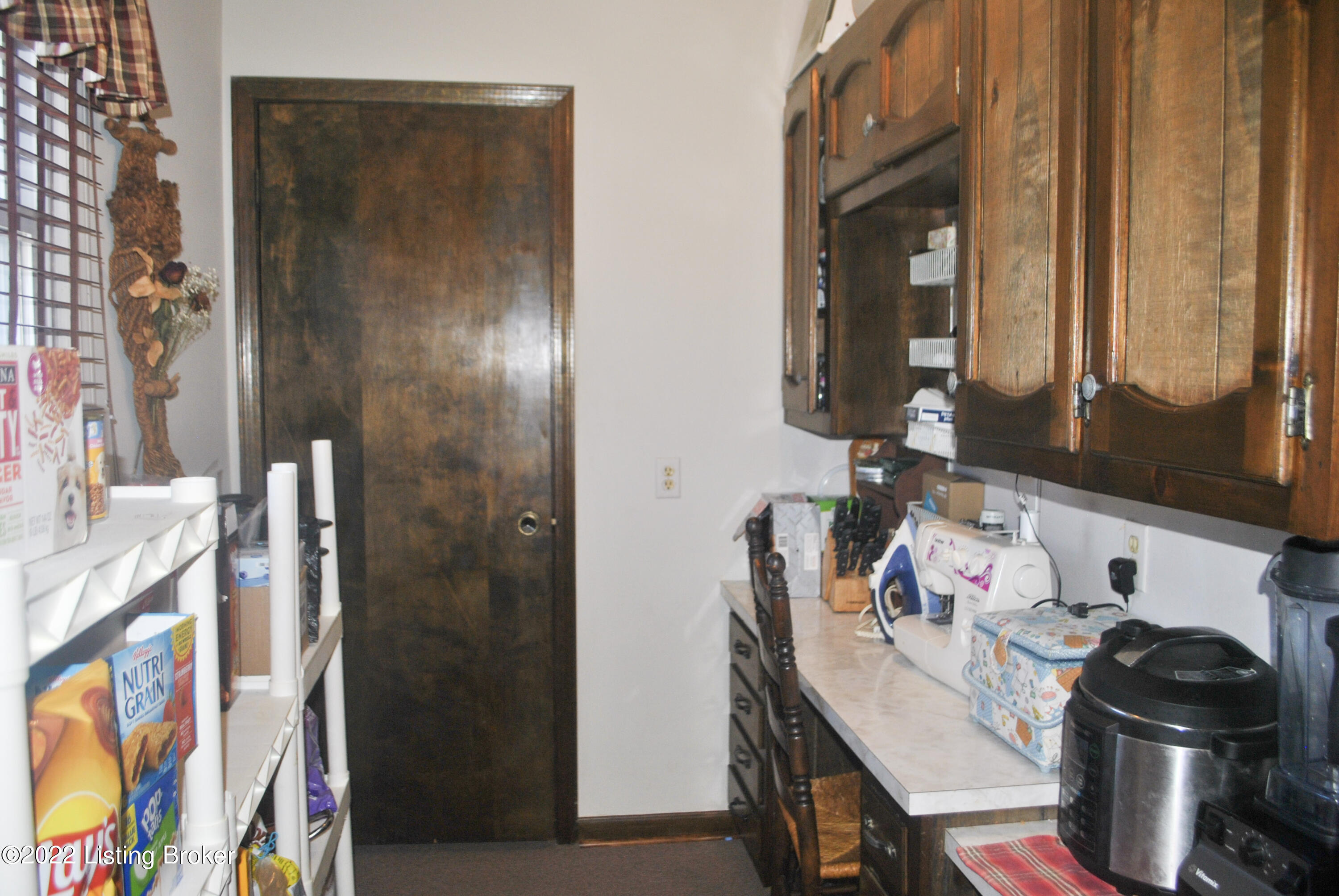 1484 Millerstown Road Clarkson, KY 42726 - Photo 15 of 28 DSC_1005
