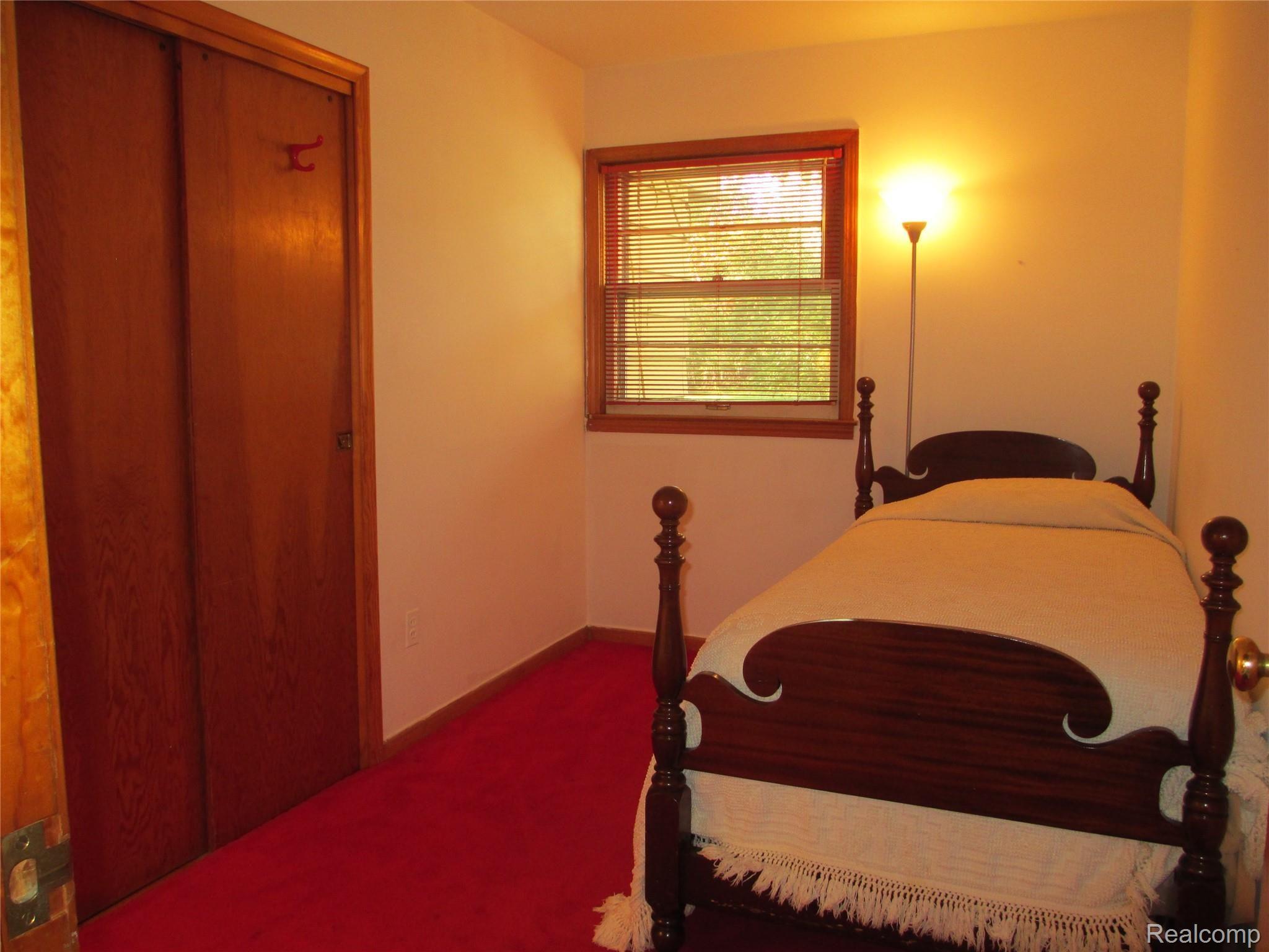 22535 Beech Road Southfield, MI 48033 - Photo 15 of 32 IMG_3137.JPG