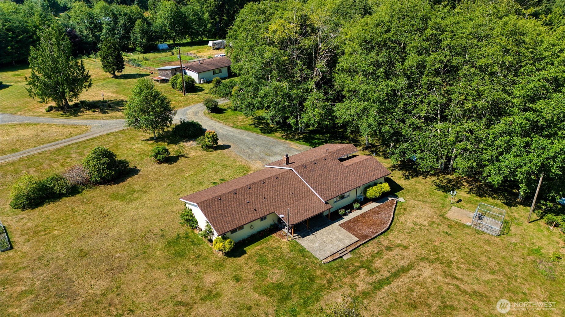 39 Neilton Lane Humptulips, WA 98552 - Photo 3 of 37 Gallery Image 3