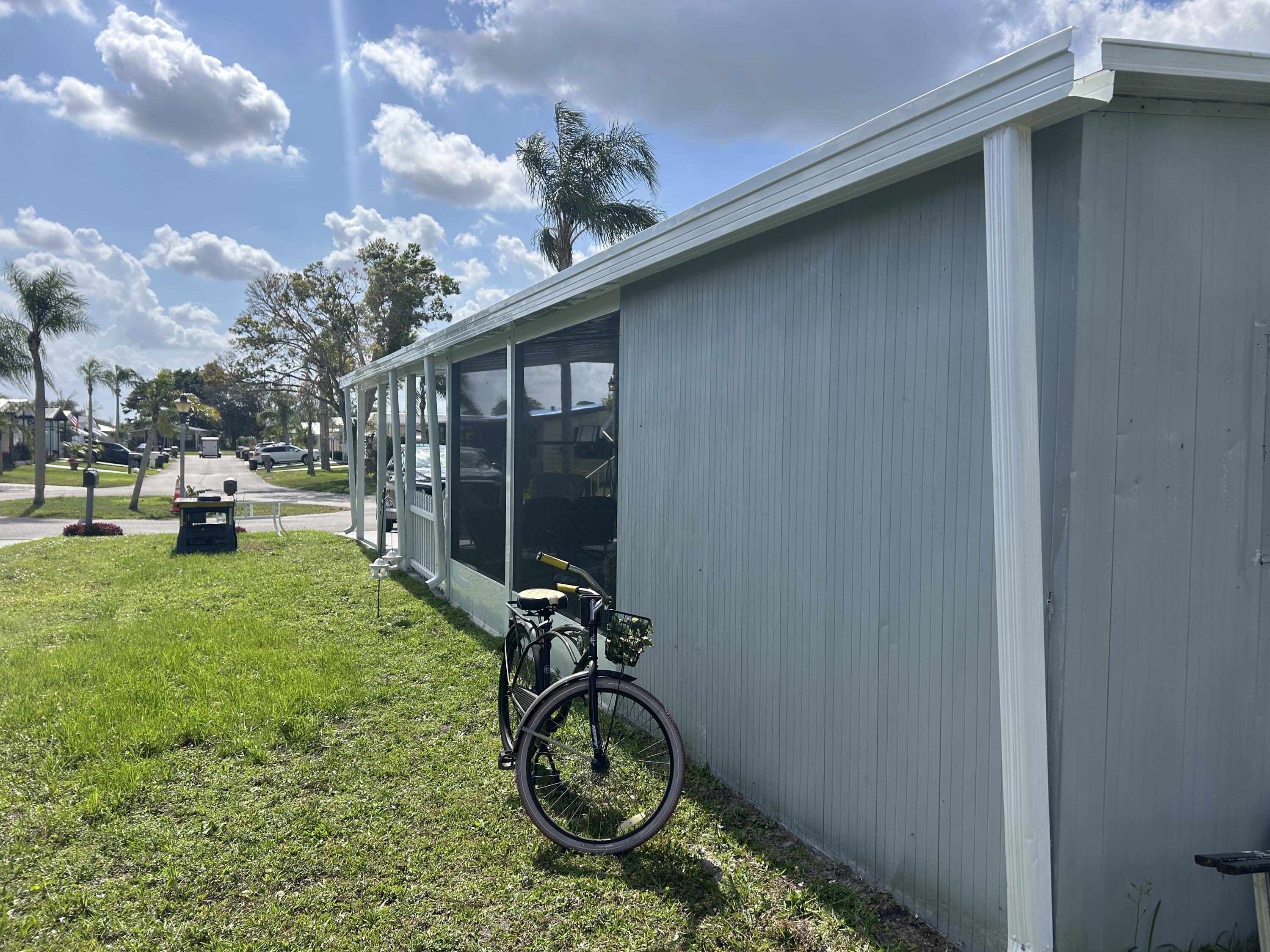 63 Ipanema Way Fort Pierce, FL 34951 - Photo 5 of 49