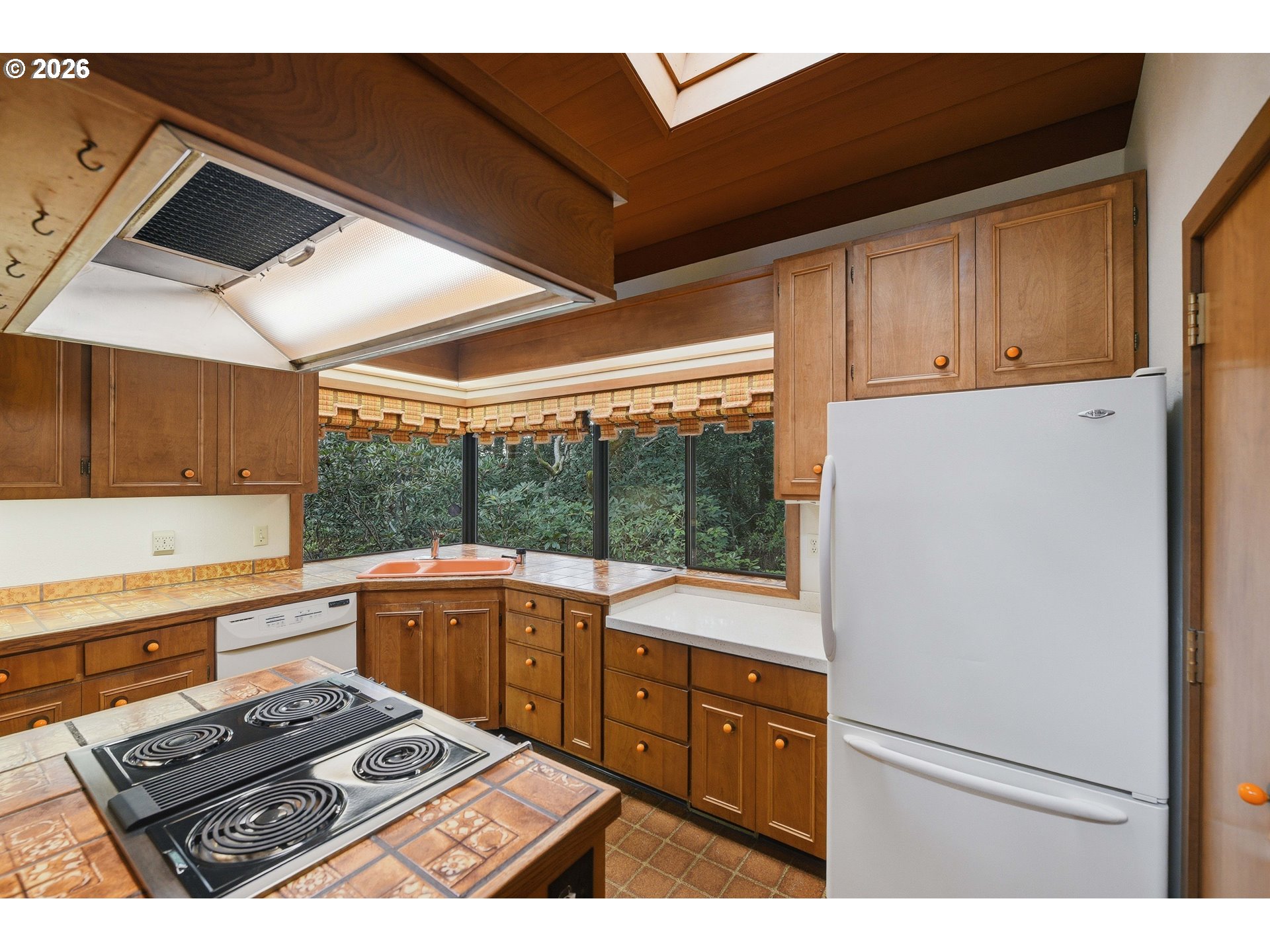 56671 Cougar Road Coquille, OR 97423 - Photo 10 of 44
