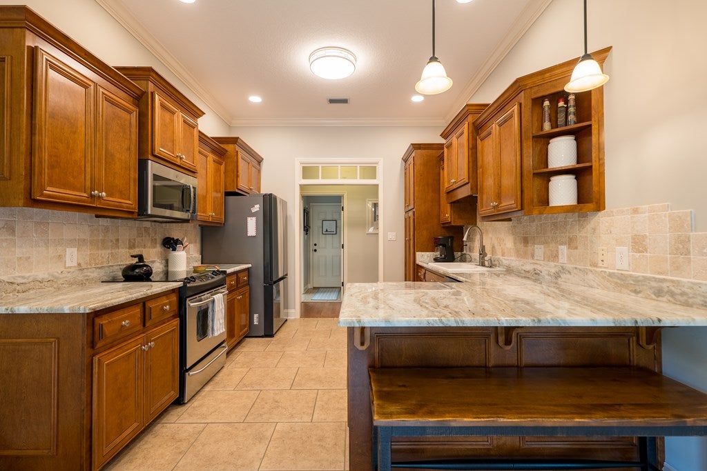 4044 Applecross Road Valdosta, GA 31605 - Photo 12 of 35 Gallery Image 12