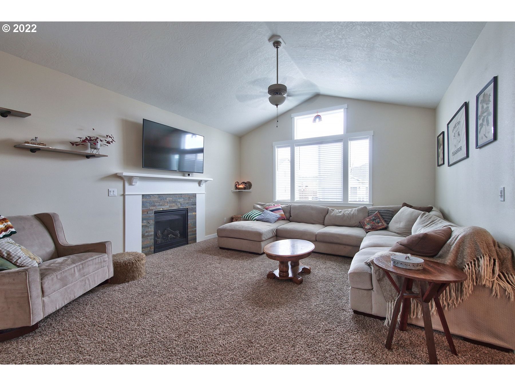 5750 Northeast Tuscan Loop Albany, OR 97321 - Photo 4 of 32 Gallery Image 4