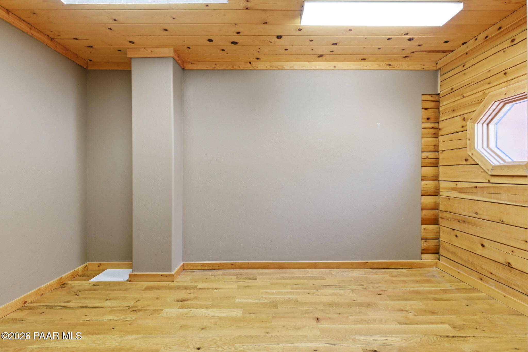 5353 South Blue Jay Road Prescott, AZ 86303 - Photo 21 of 54 21-Closet