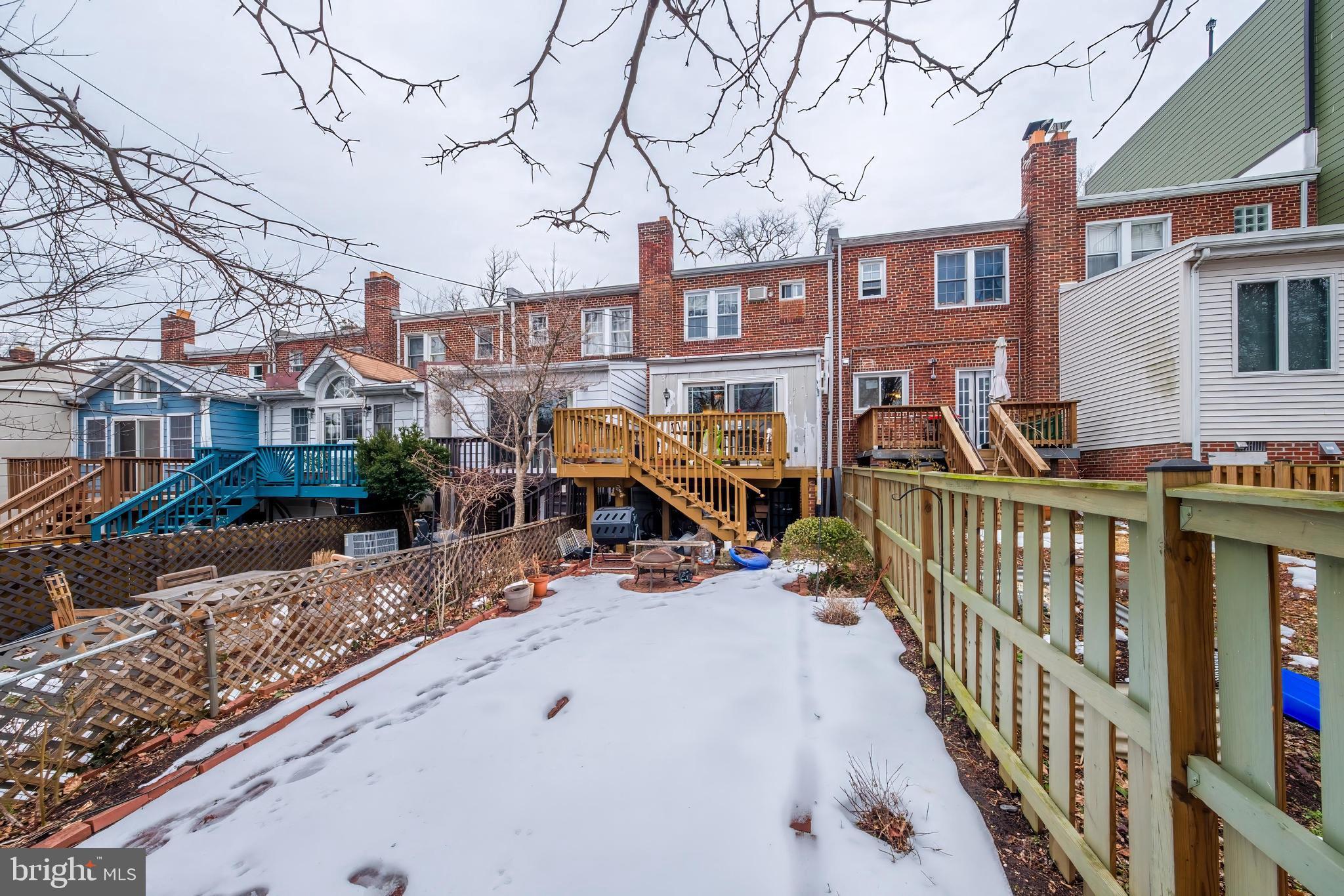 2018 Tunlaw Road Northwest Washington, DC 20007 - Photo 17 of 17 a view of a building with sitting area