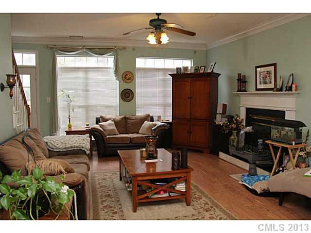 1234 Ridgebury Terrace Matthews, NC 28105 - Photo 2 of 14 Gallery Image 2