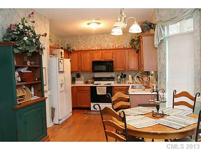 1234 Ridgebury Terrace Matthews, NC 28105 - Photo 5 of 14 Gallery Image 5