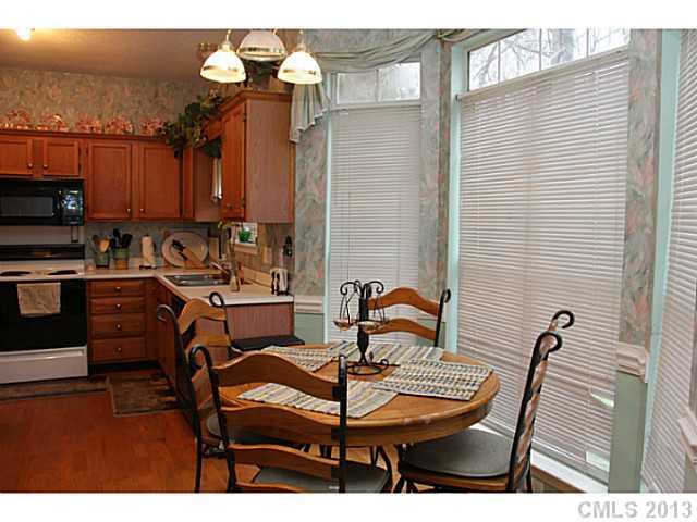 1234 Ridgebury Terrace Matthews, NC 28105 - Photo 6 of 14 Gallery Image 6