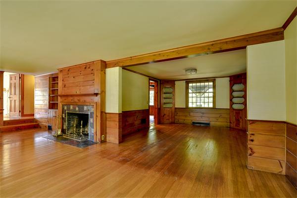 5 Standish Road Wellesley, MA 02481 - Photo 6 of 15 Gallery Image 6