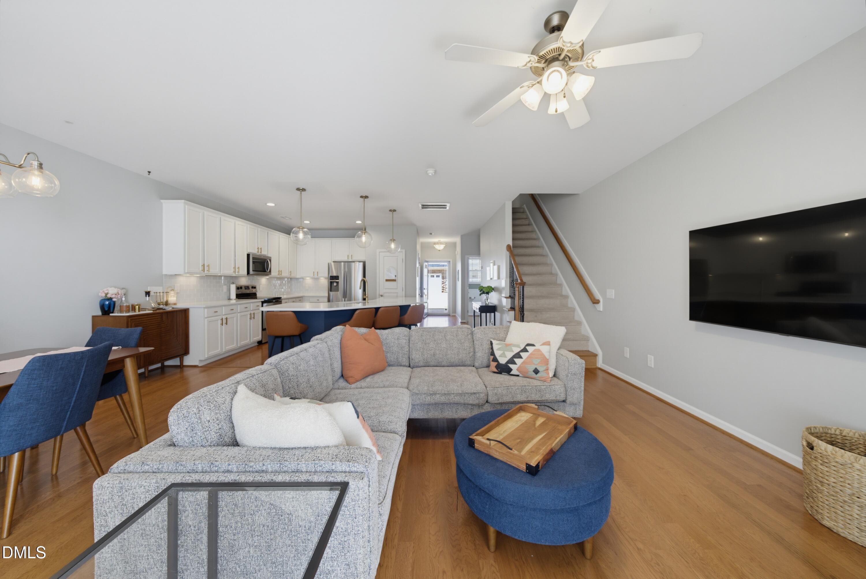 2543 Asher View Court Raleigh, NC 27606 - Photo 11 of 25 DSC04680