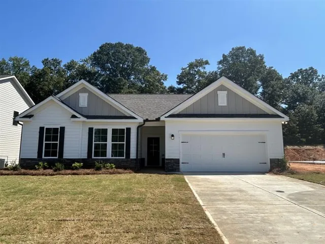 $383,700 | 195 Annie Lane, Statham, GA 30666