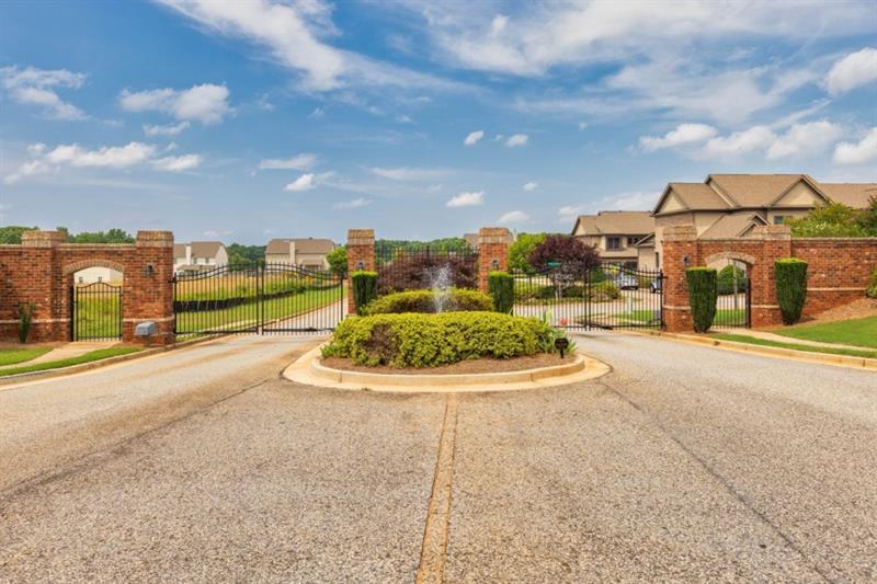 195 Annie Lane Statham, GA 30666 - Photo 19 of 44