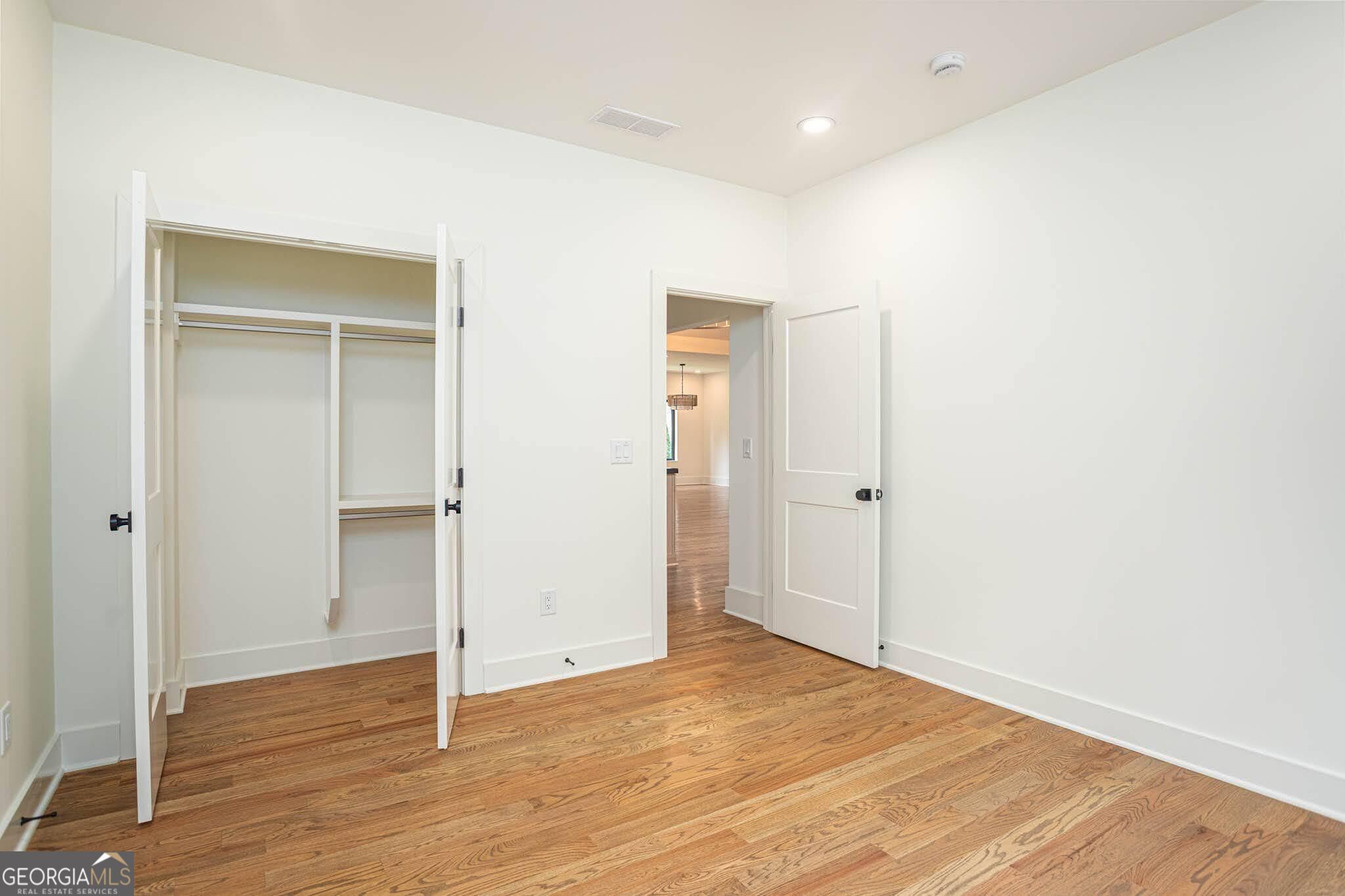 2162 Plantation Road Lawrenceville, GA 30044 - Photo 30 of 56 Gallery Image 30