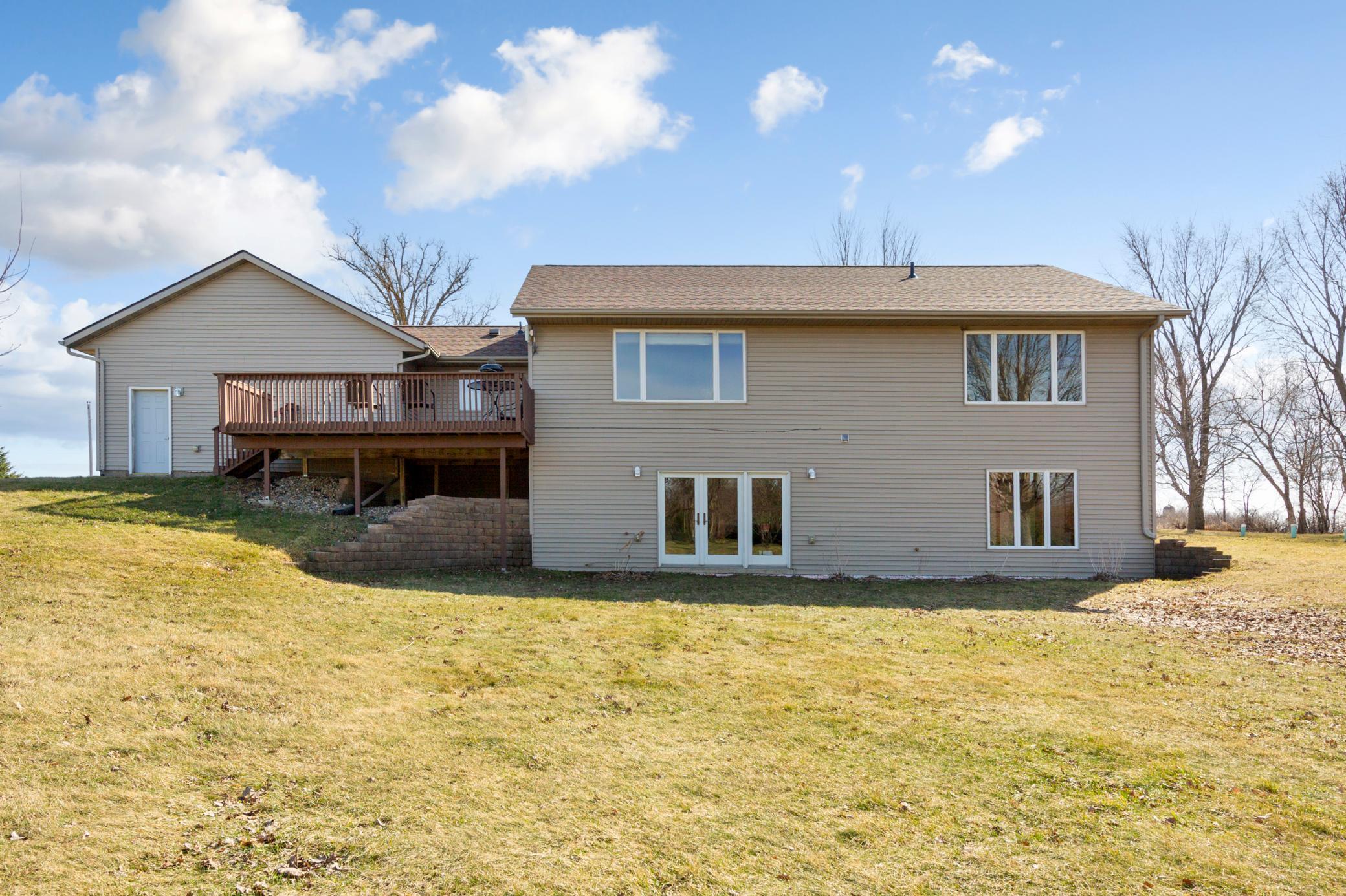 77728 325th Street Ellendale, MN 56026 - Photo 11 of 58