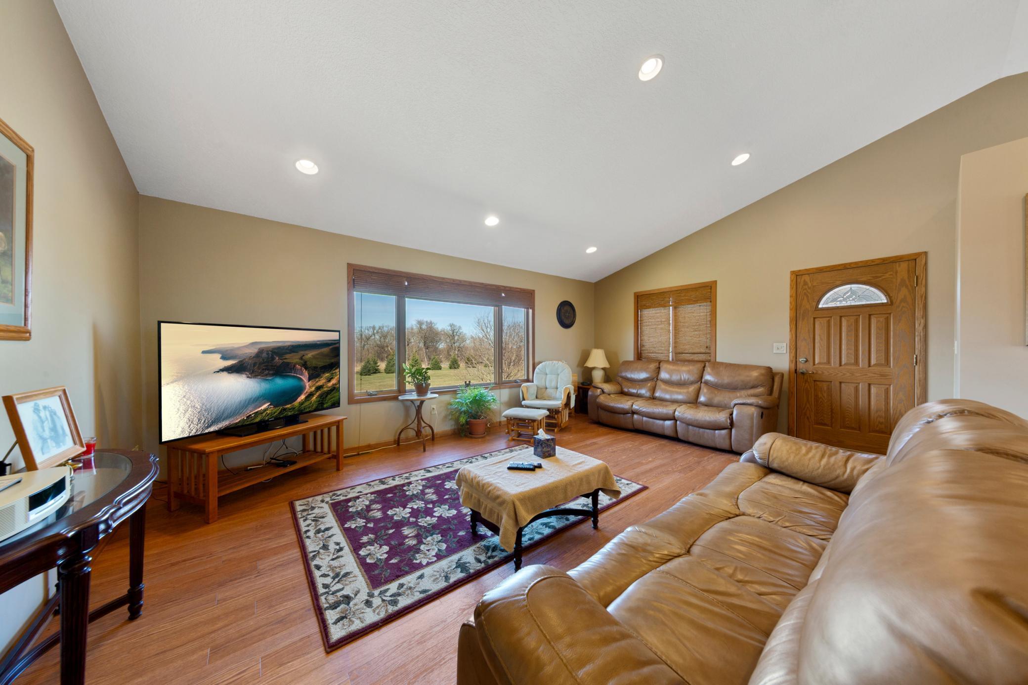 77728 325th Street Ellendale, MN 56026 - Photo 16 of 58