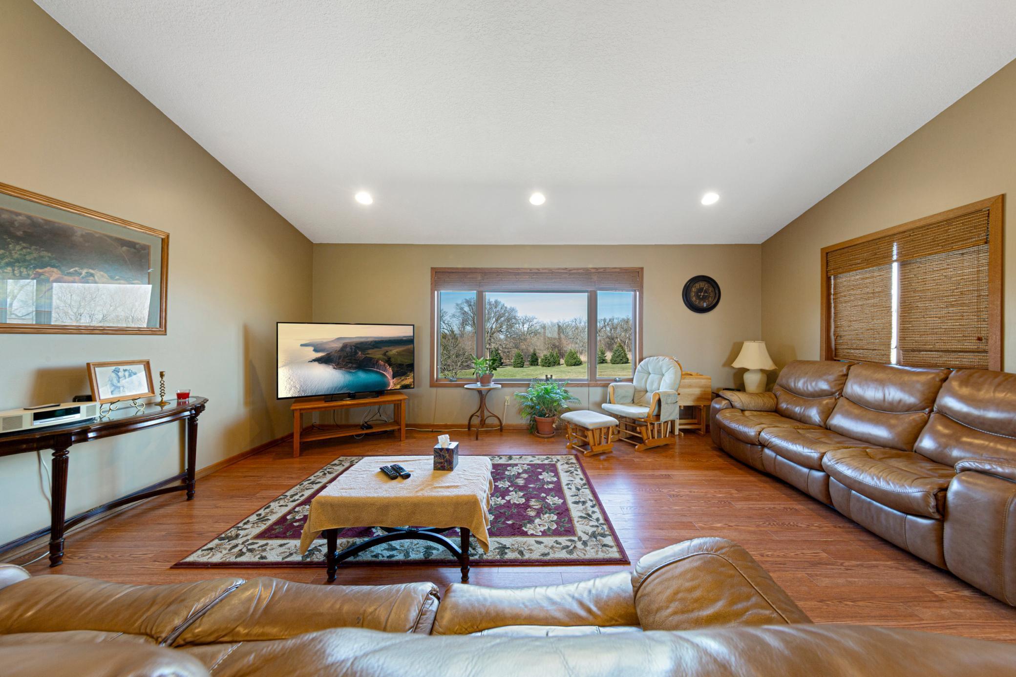 77728 325th Street Ellendale, MN 56026 - Photo 17 of 58