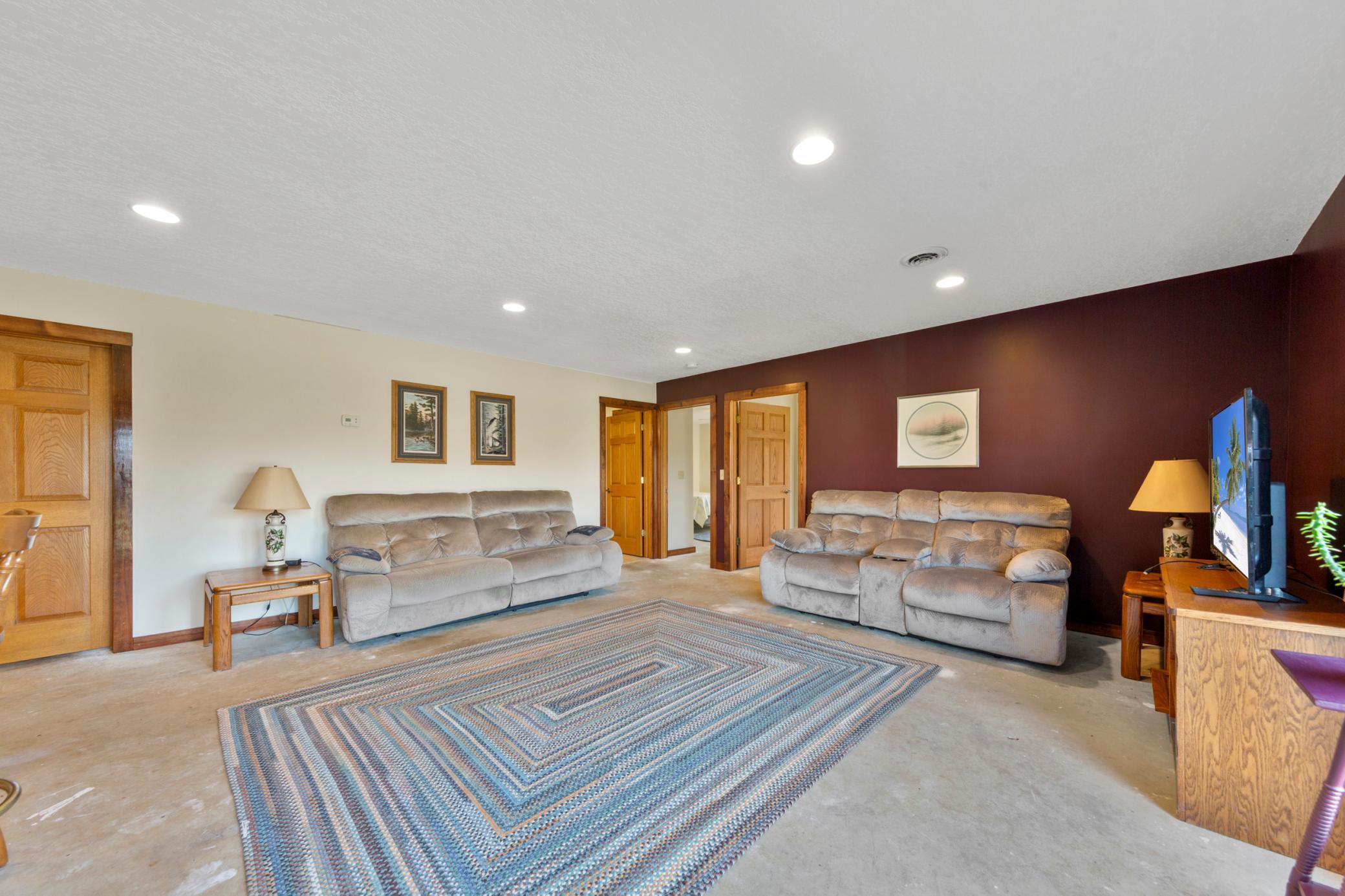 77728 325th Street Ellendale, MN 56026 - Photo 34 of 58