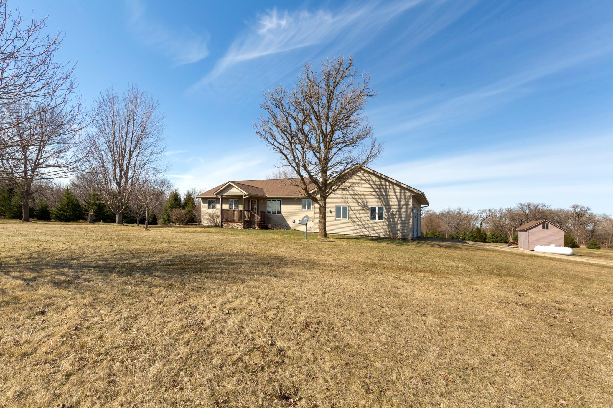 77728 325th Street Ellendale, MN 56026 - Photo 4 of 58