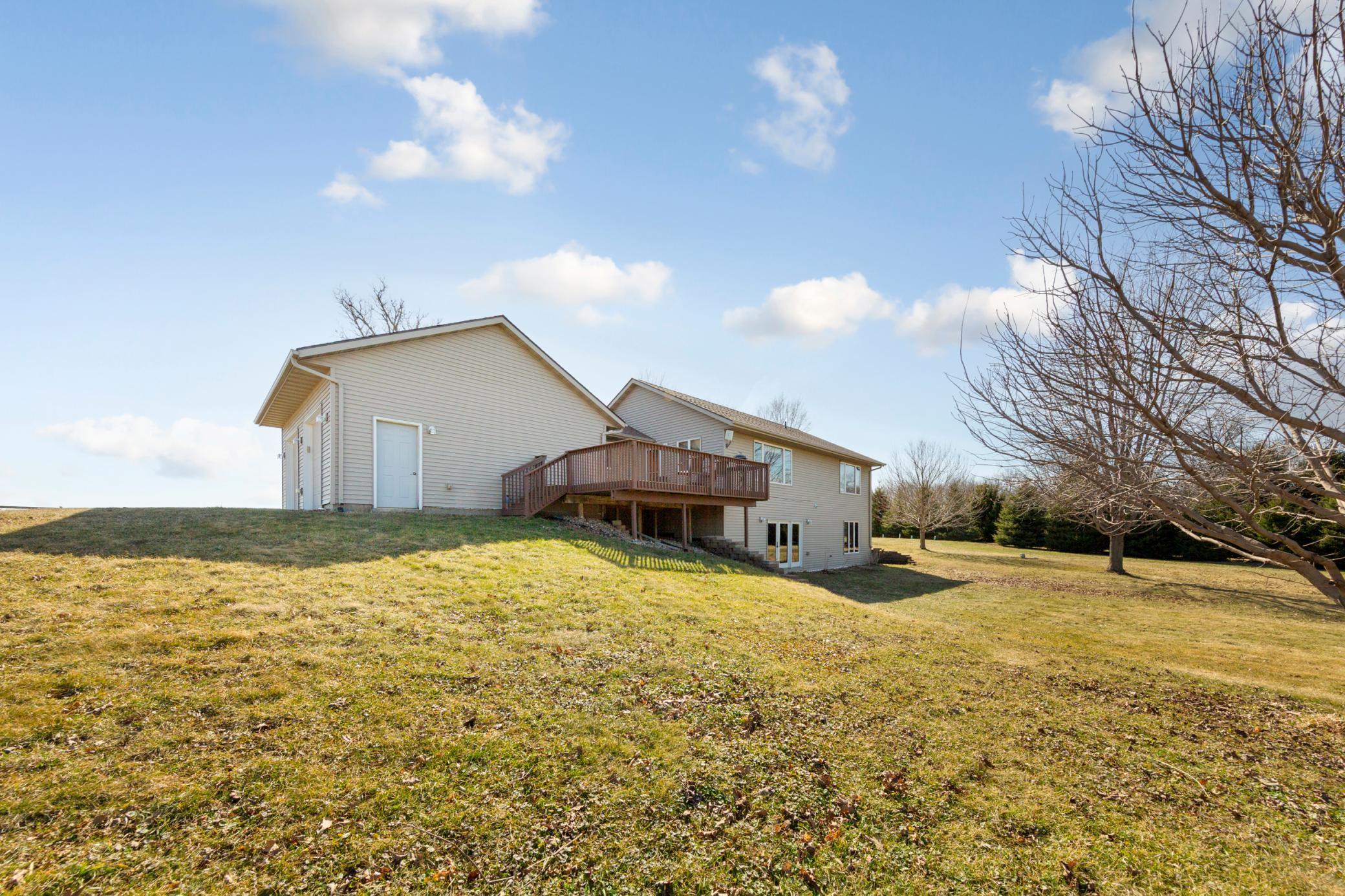 77728 325th Street Ellendale, MN 56026 - Photo 9 of 58