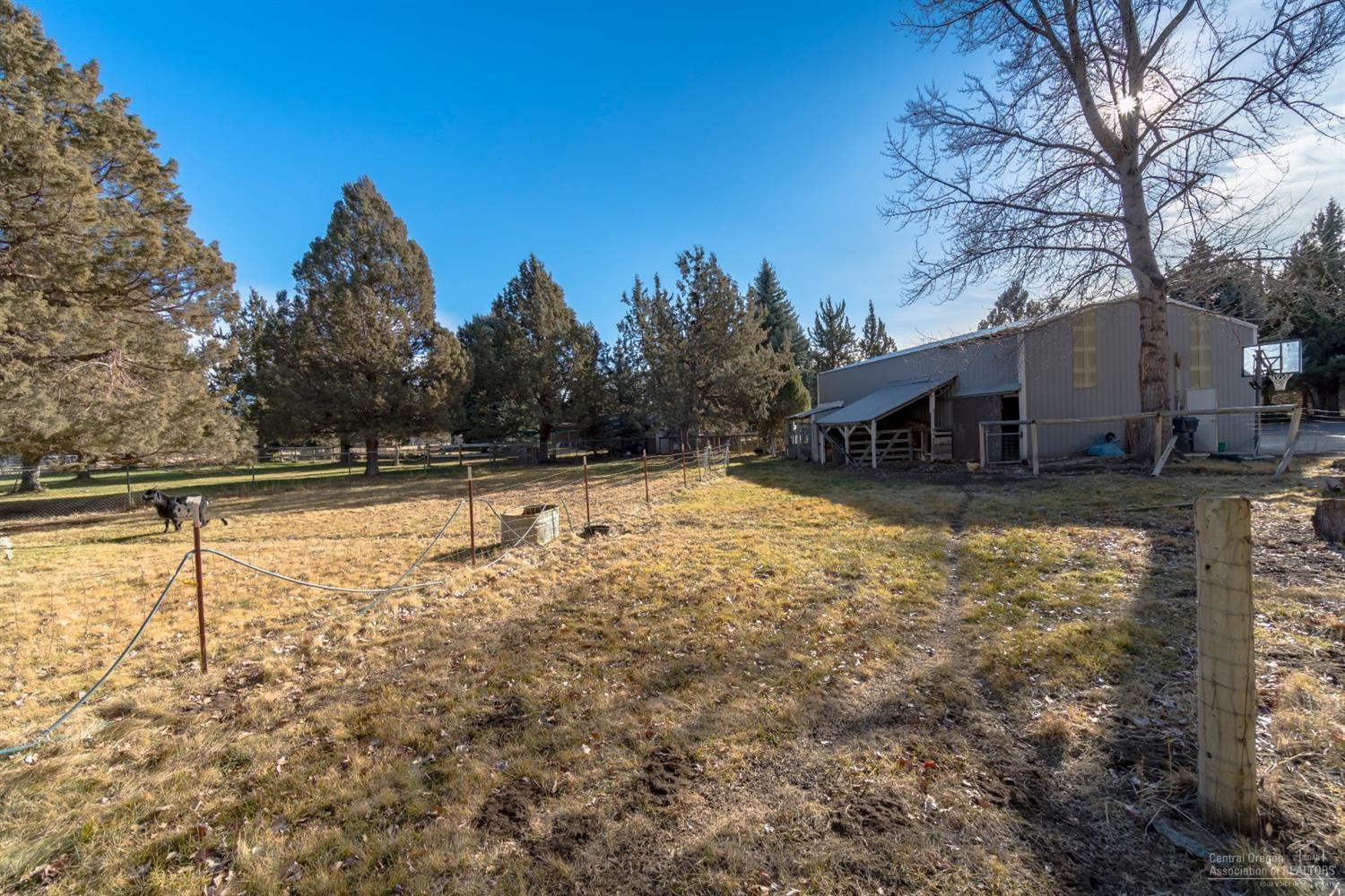 63420 Hamehook Road Bend, OR 97701 - Photo 24 of 25 Additional Photo