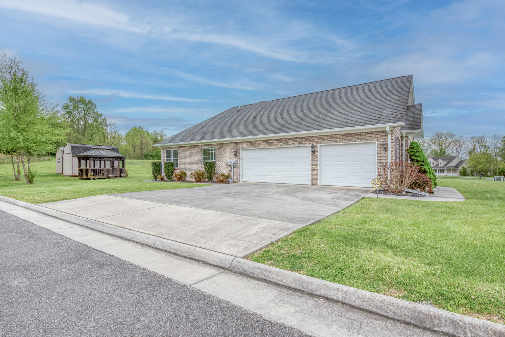 389 Harvest Road Bristol, VA 24201 - Photo 27 of 41 161_7930_1 copy