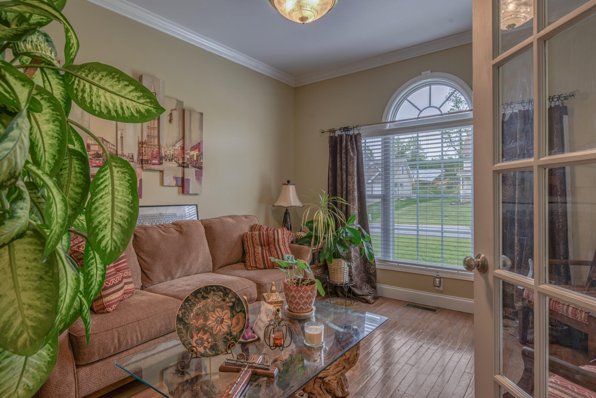 389 Harvest Road Bristol, VA 24201 - Photo 5 of 41 161_7966_7 copy
