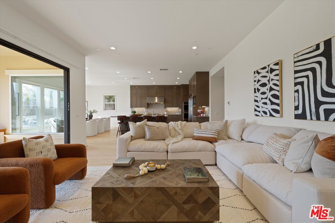 11919 Ancona Way Porter Ranch, CA 91326 - Photo 15 of 47