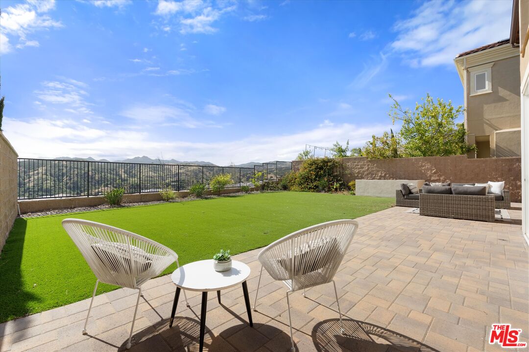 11919 Ancona Way Porter Ranch, CA 91326 - Photo 17 of 47