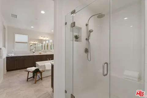 $2,000,000 | 11919 Ancona Way, Porter Ranch, CA 91326