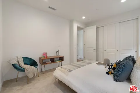 $2,000,000 | 11919 Ancona Way, Porter Ranch, CA 91326